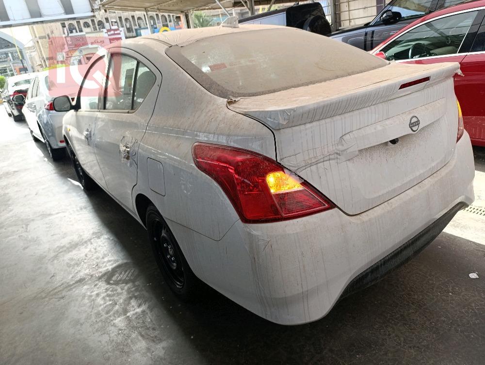 نيسان صني